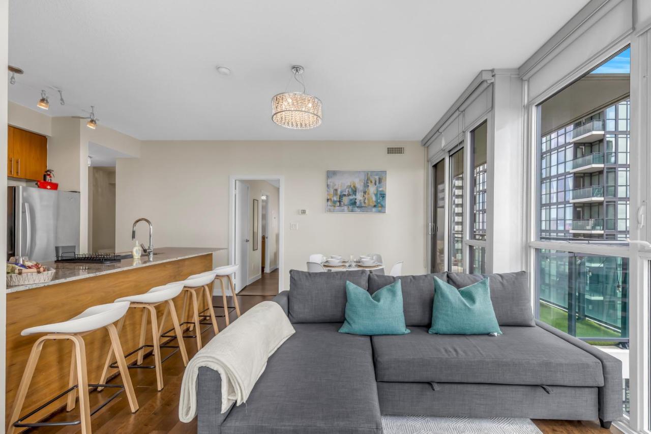Ultra Luxurious 2.5 Bedroom 2 Full Bathroom 1 Parking Condo Near Sq1 Striking Views Μισισάουγκα Εξωτερικό φωτογραφία