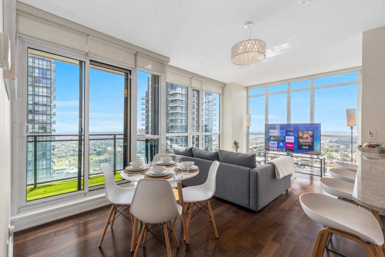 Ultra Luxurious 2.5 Bedroom 2 Full Bathroom 1 Parking Condo Near Sq1 Striking Views Μισισάουγκα Εξωτερικό φωτογραφία