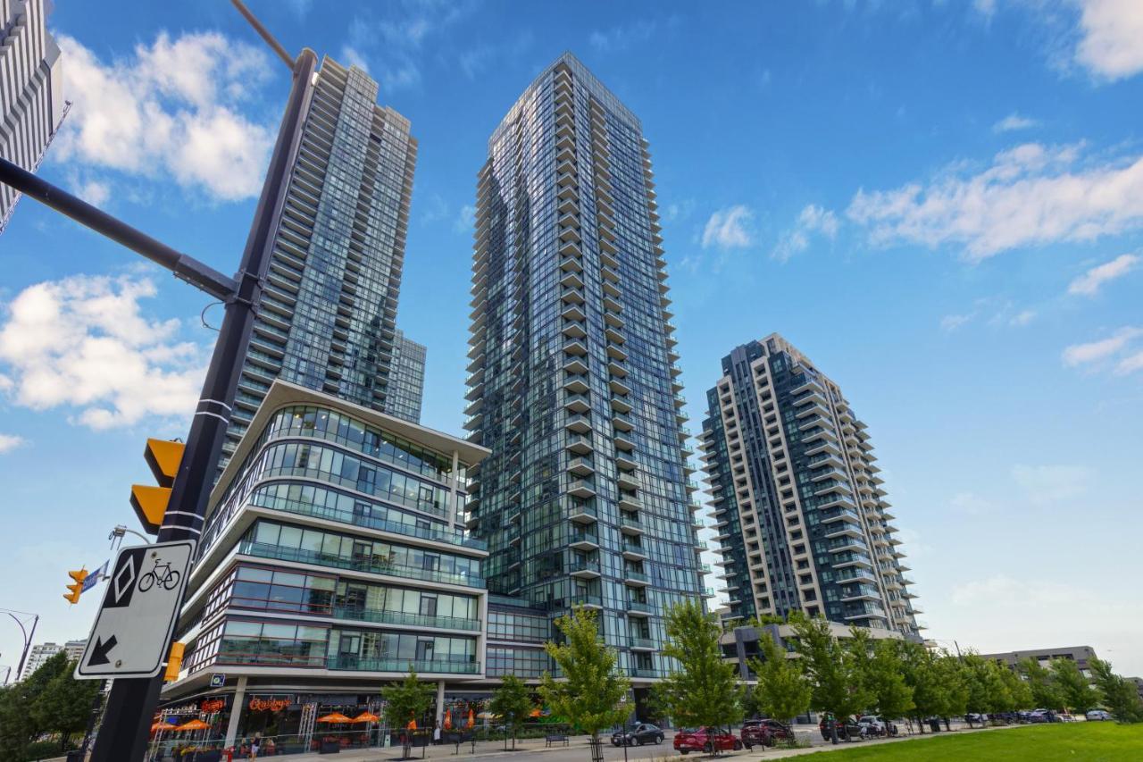 Ultra Luxurious 2.5 Bedroom 2 Full Bathroom 1 Parking Condo Near Sq1 Striking Views Μισισάουγκα Εξωτερικό φωτογραφία