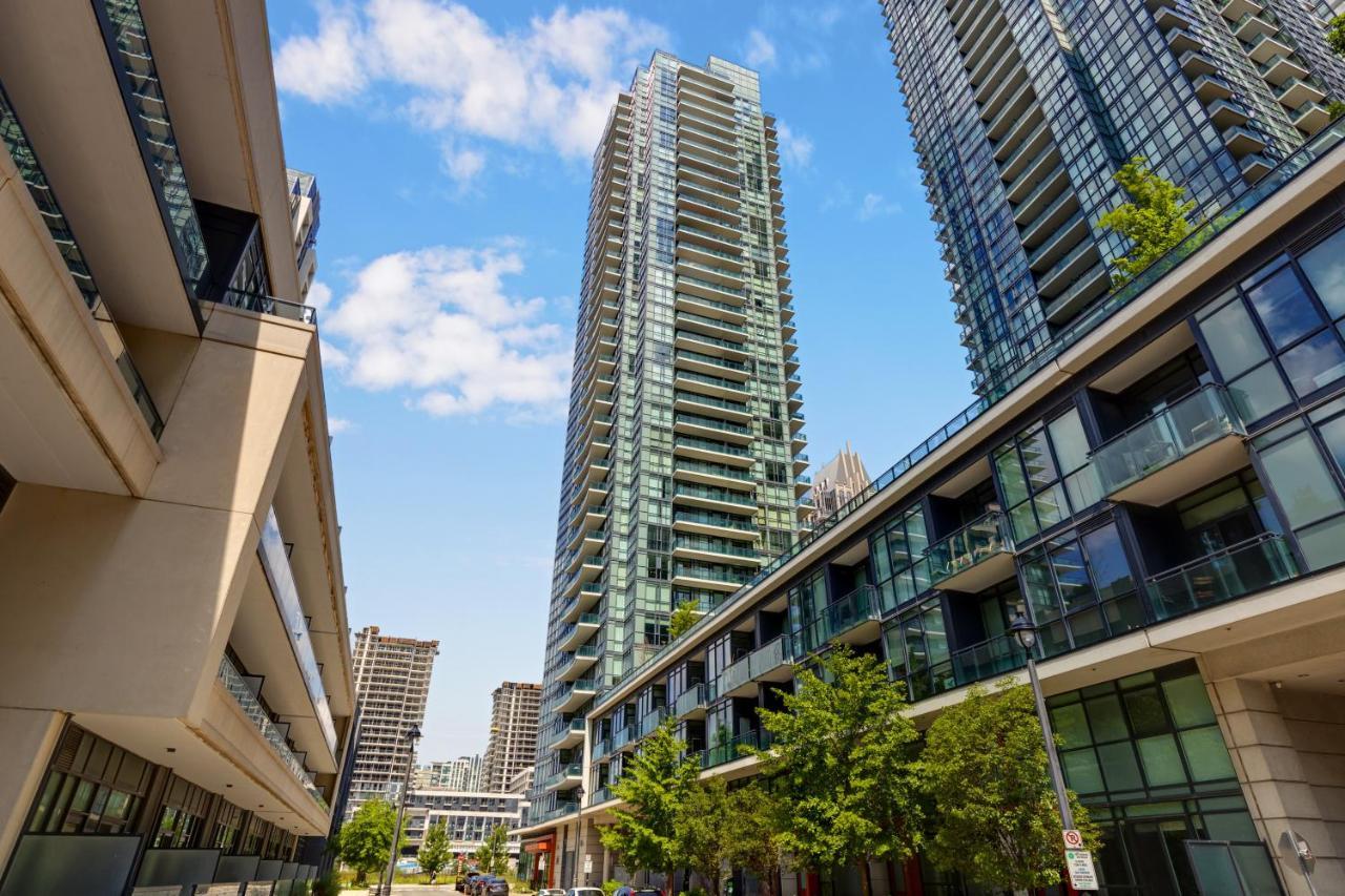 Ultra Luxurious 2.5 Bedroom 2 Full Bathroom 1 Parking Condo Near Sq1 Striking Views Μισισάουγκα Εξωτερικό φωτογραφία