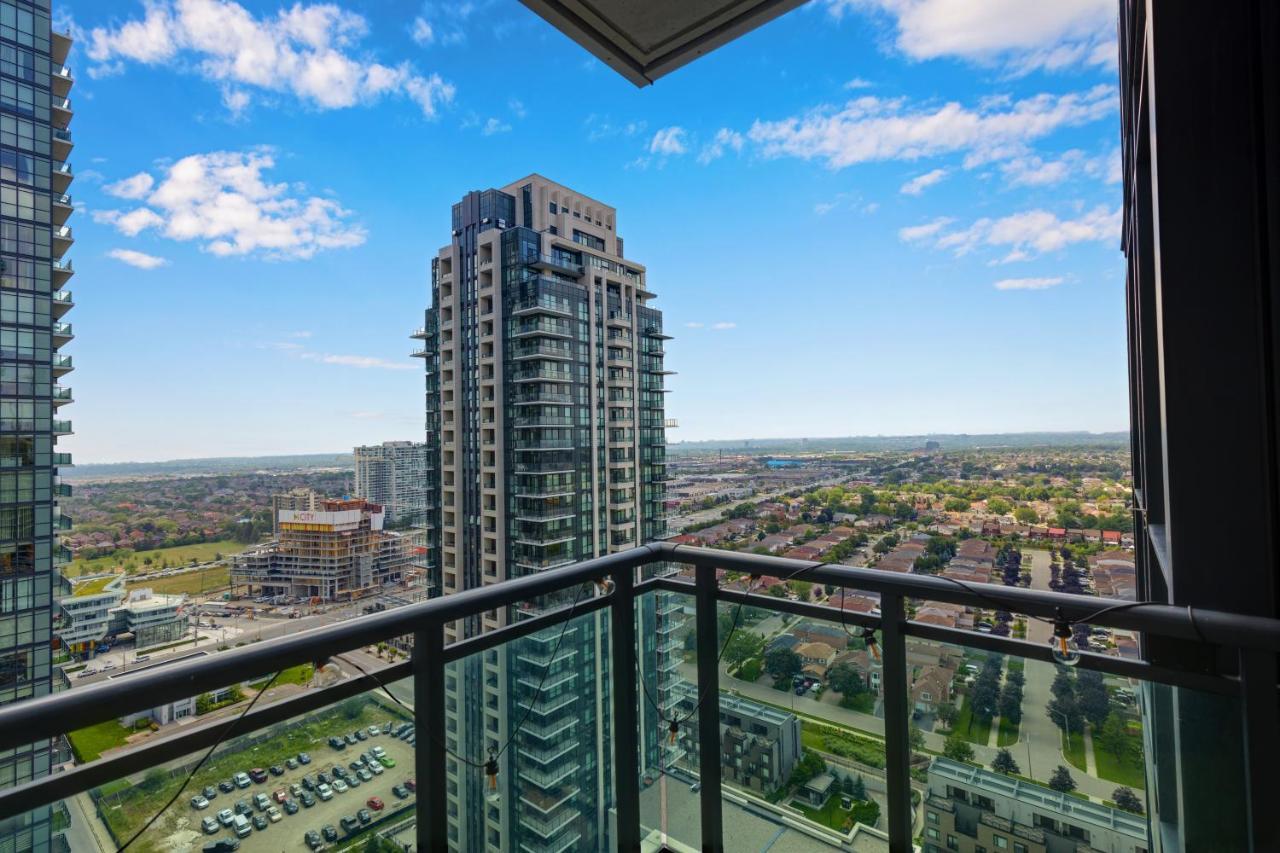 Ultra Luxurious 2.5 Bedroom 2 Full Bathroom 1 Parking Condo Near Sq1 Striking Views Μισισάουγκα Εξωτερικό φωτογραφία